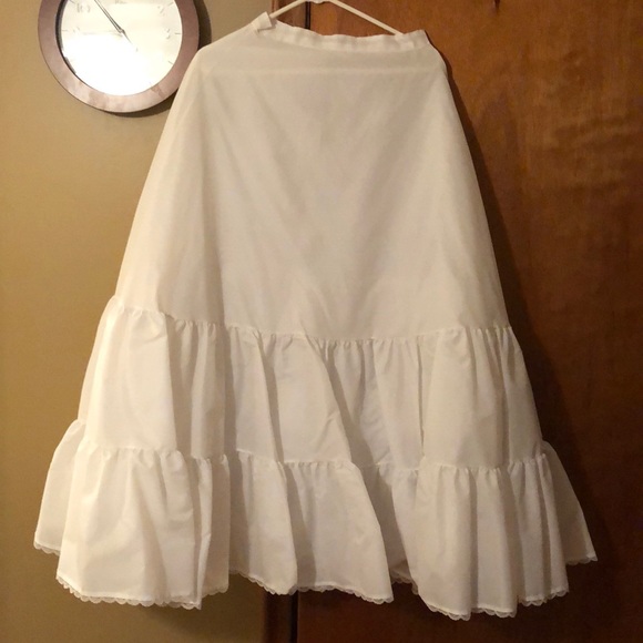Petticoat Alley Accessories - Petticoat Underskirt